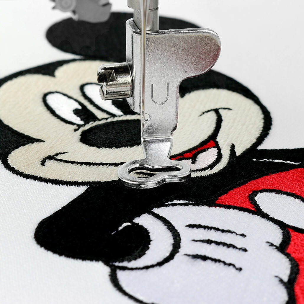 Bro Innov-&iacute;s NQ3600D (NQ 3600D) Sewing and Disney Embroidery Machine / Optional Grand Slam Embroidery Package